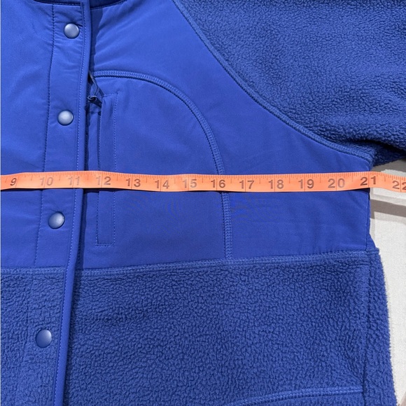 Gap Fit Woman Blue Fleece Jacket.Size Small Tall - Picture 7 of 9